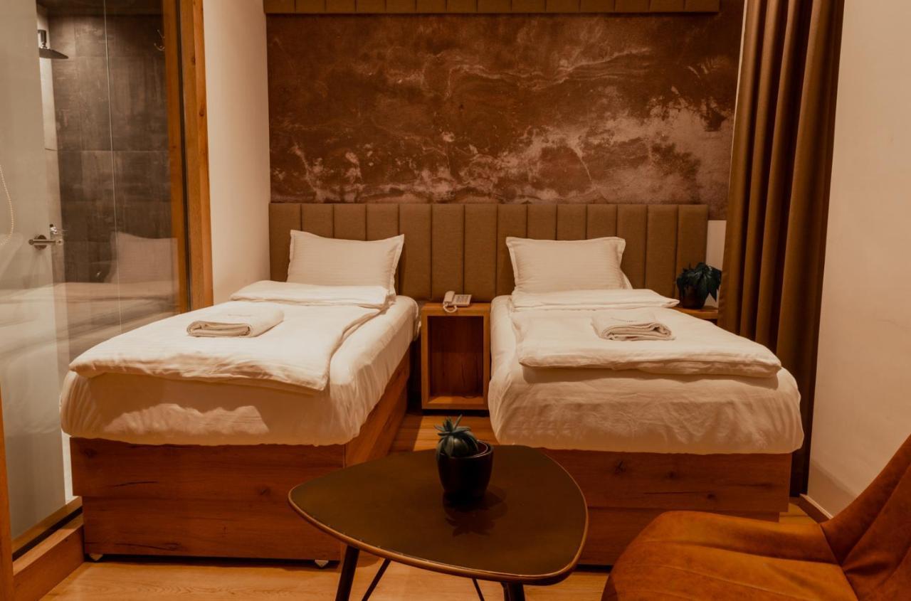 Roadside Hotel Lipjan المظهر الخارجي الصورة
