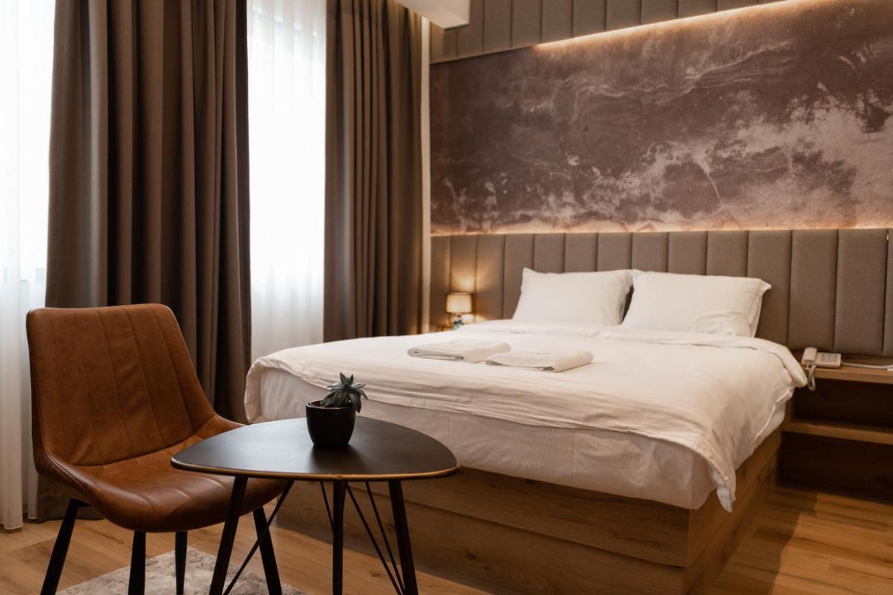 Roadside Hotel Lipjan المظهر الخارجي الصورة